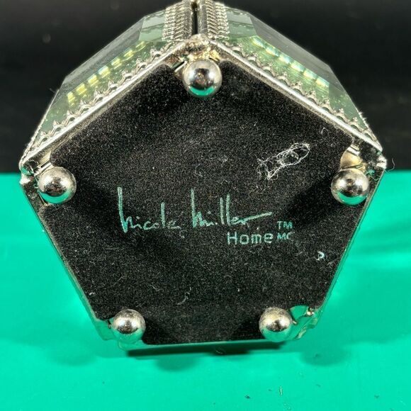 Nicole Miller Silver Tone Beveled Glass Footed Ornate Jewelry/Trinket Box - Picture 5 of 7